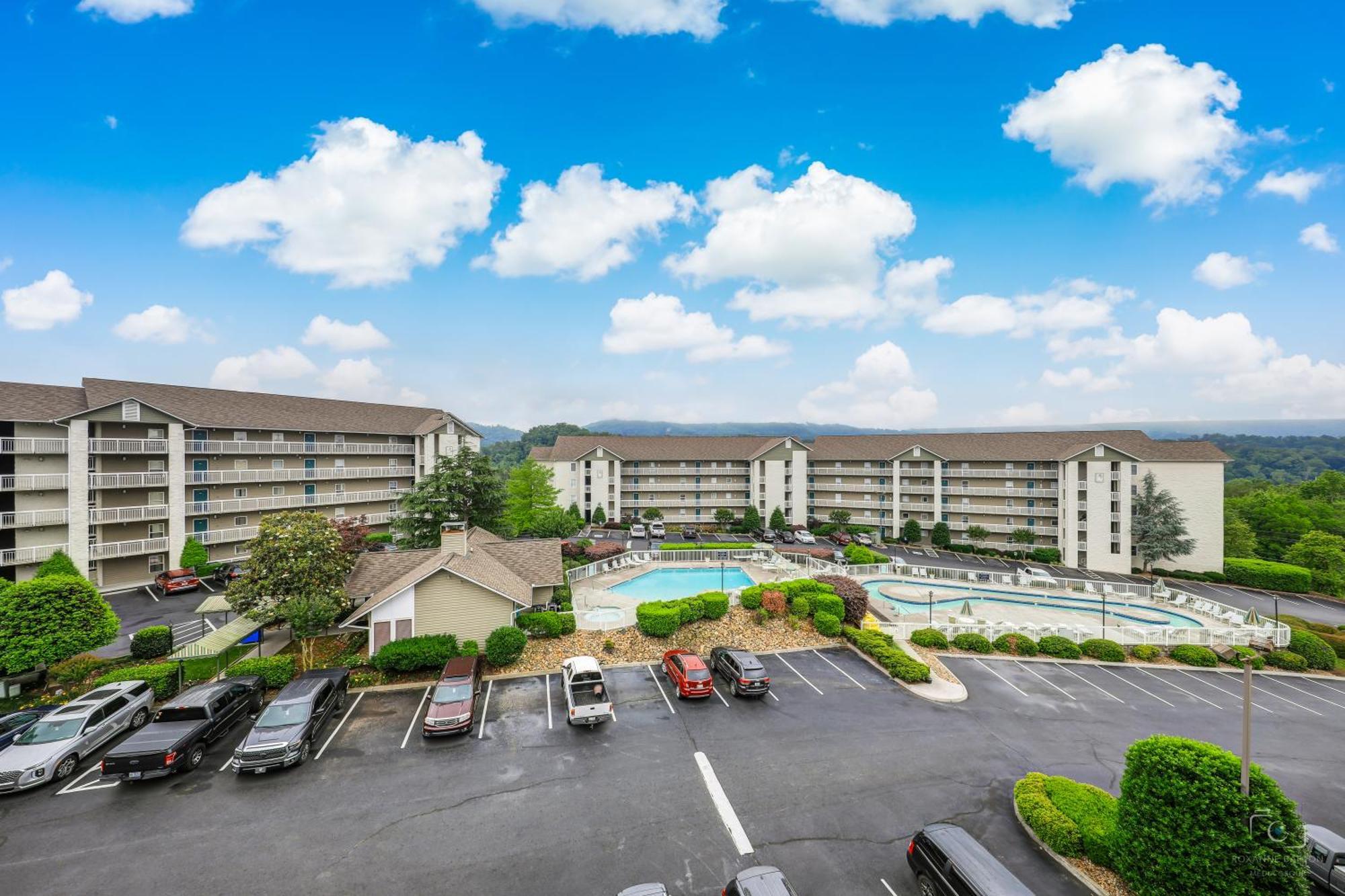 Come On Inn Whispering Pines 531 Pigeon Forge Exterior photo